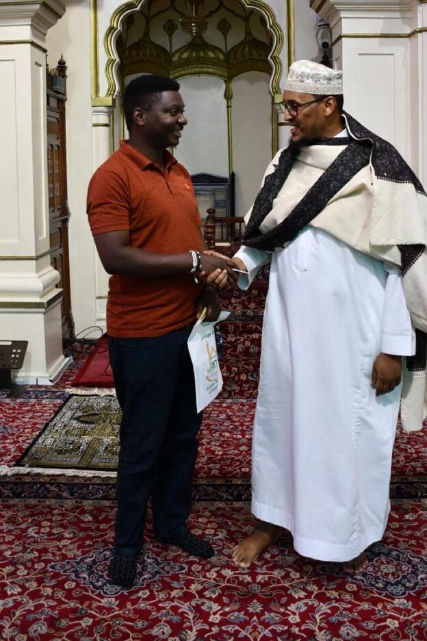 C_The author with the Imam of Jamia Mosque